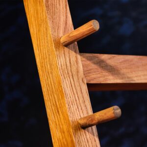 6-slot oak knife stand, side view
